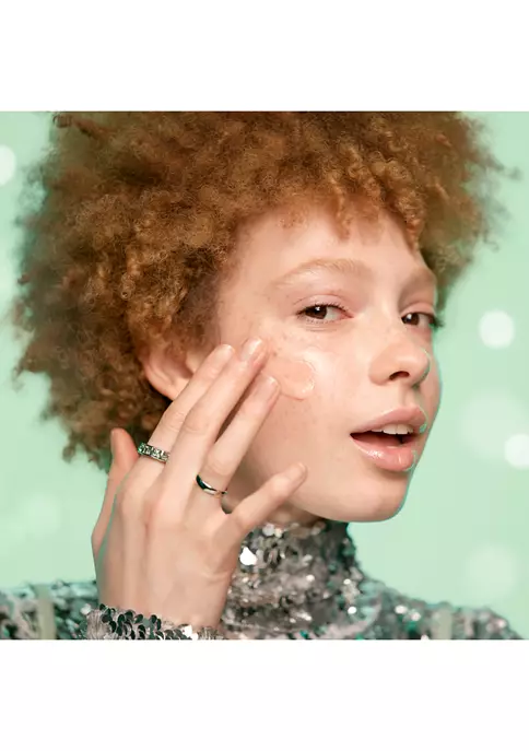 Brand new π Clinique MVPs Skincare and Makeup Set - $52.50 Value β¨ 2 Brand new π Clinique MVPs Skincare and Makeup Set - $52.50 Value β¨ - Image 2